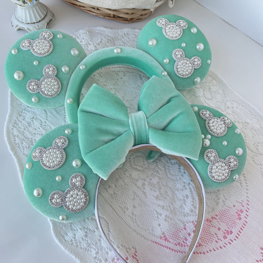 D'luxe Mint Mouse Pearl Ears