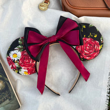 Cargar imagen en el visor de la galería, Midnight Garden Floral Ears
