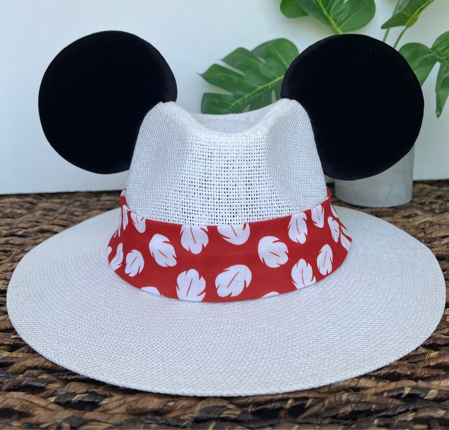 White Mouse Sun Hat