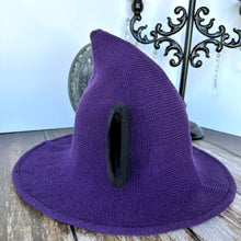 Cargar imagen en el visor de la galería, Sombrero de bruja ratonil morado
