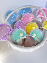 Load image into Gallery viewer, Pastel Coquette Lace Pearl Ears
