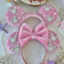 Load image into Gallery viewer, D&#39;Luxe Light Pink Mouse Pearl Ears
